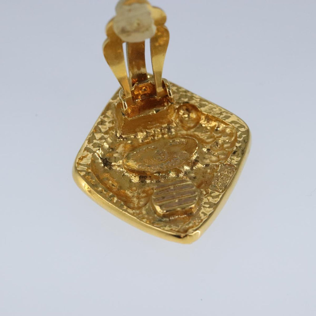 CHANEL Earring metal Gold CC bs20202
