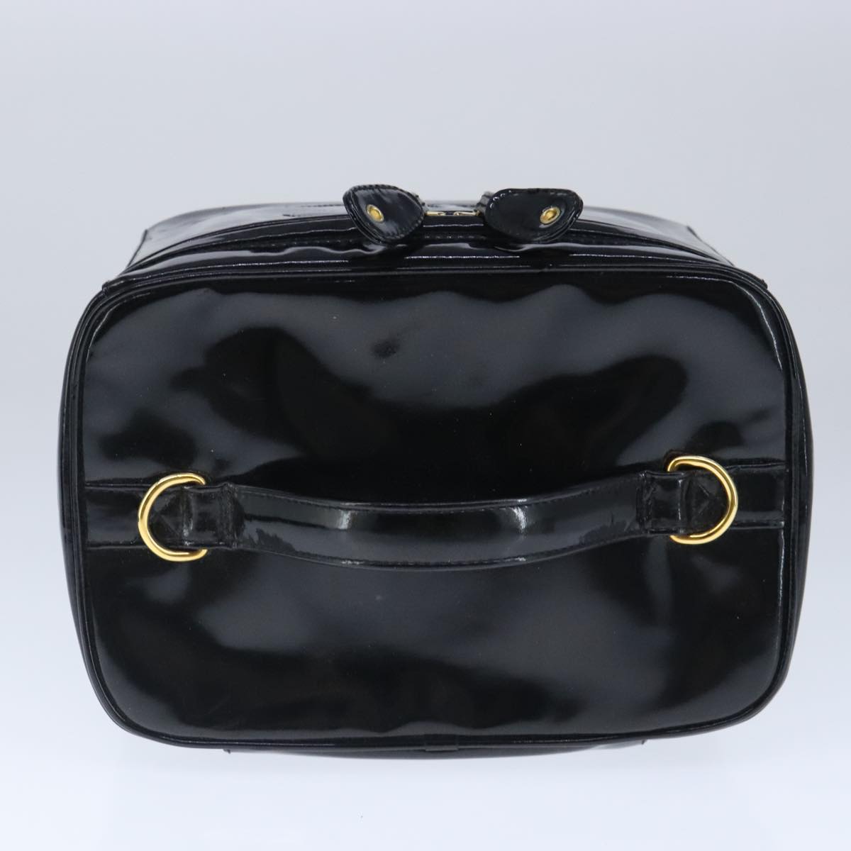 CHANEL Vanity Pouch Enamel Black Gold CC bs20242