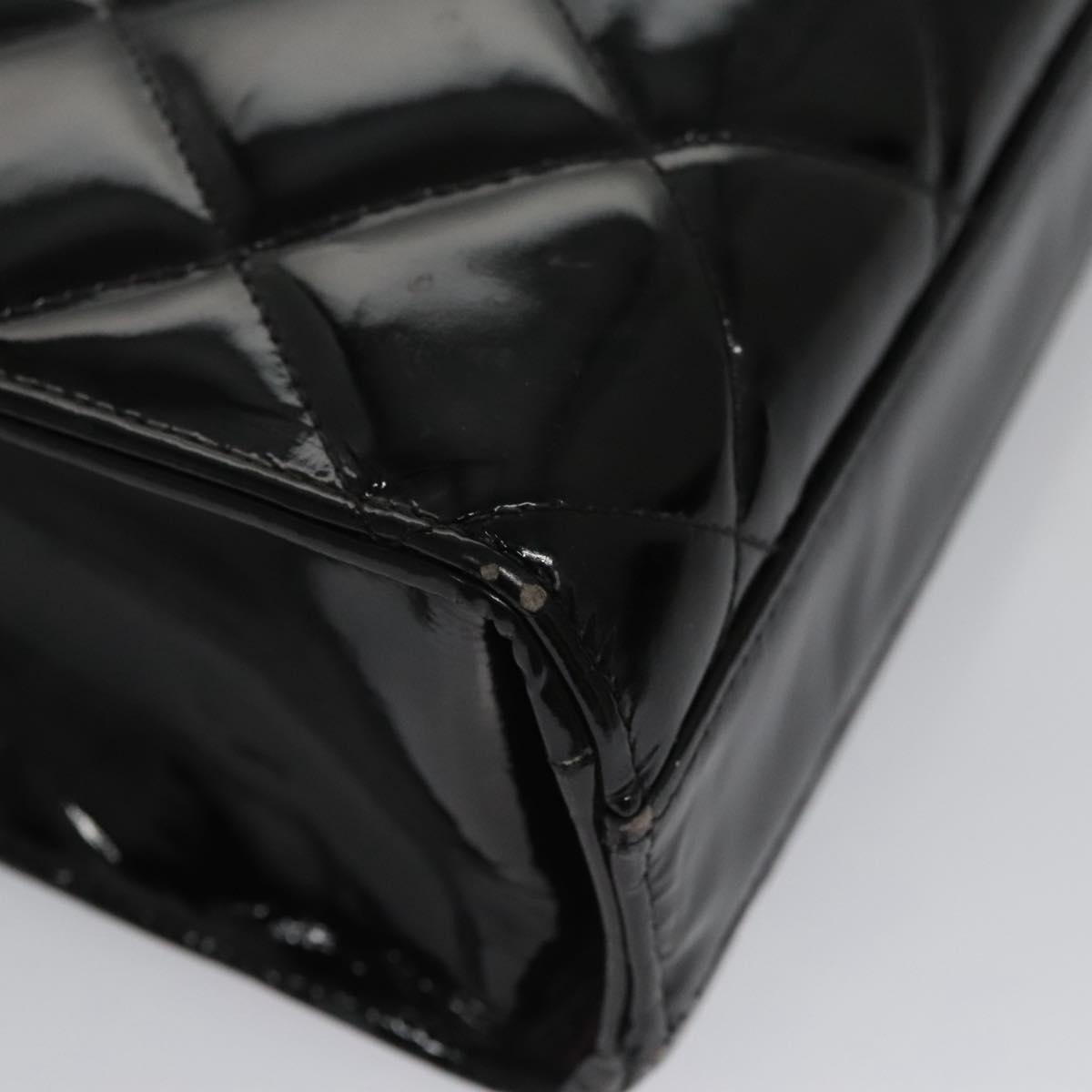 CHANEL Matelasse Hand Bag Enamel Black Gold CC bs20920