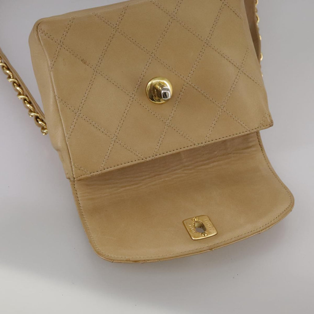 CHANEL Bicolore Waist bag Lamb Skin Beige Gold CC bs21018
