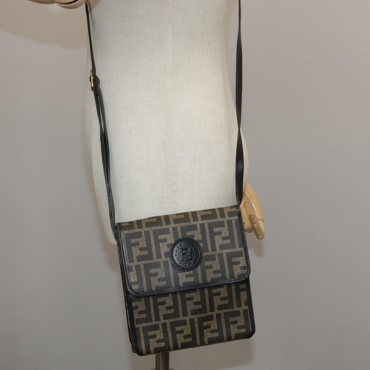 FENDI Zucca Canvas Shoulder Bag Brown Black bs21574