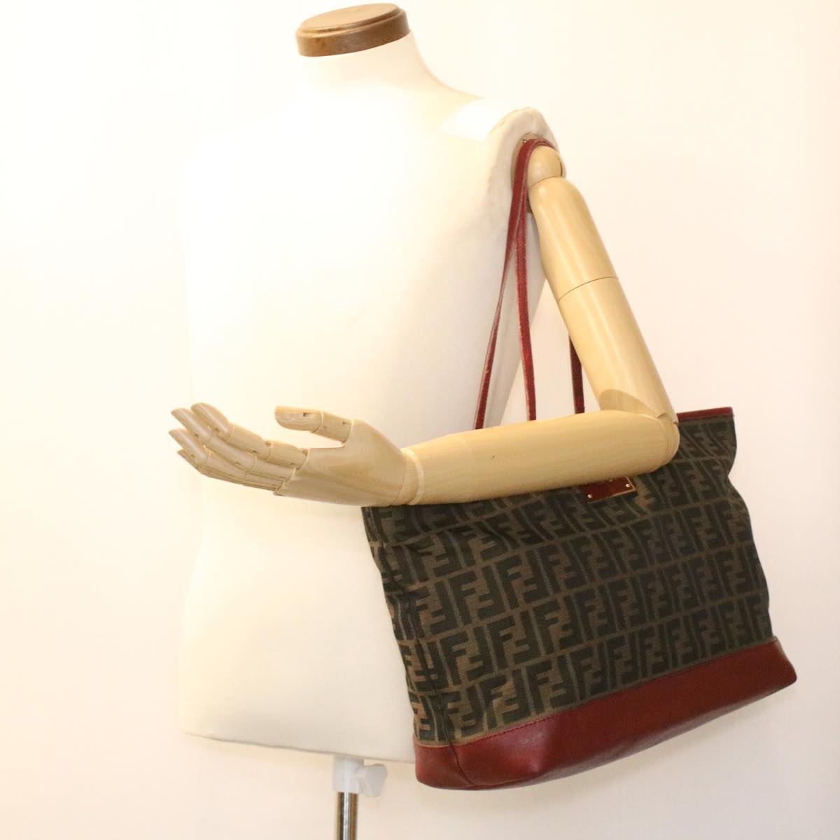 FENDI Zucca Canvas Shoulder Bag Brown Red bs3494