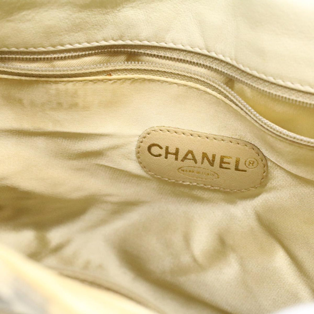 CHANEL Striped Matelasse Chain Shoulder Bag Canvas White Gray CC bs3642