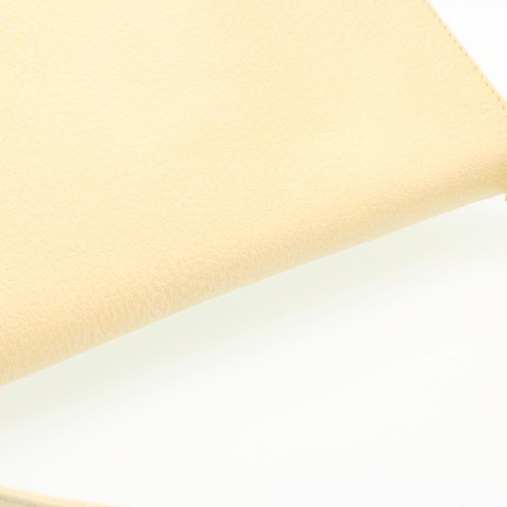 FENDI Mamma Baguette Shoulder Bag Leather Cream bs441