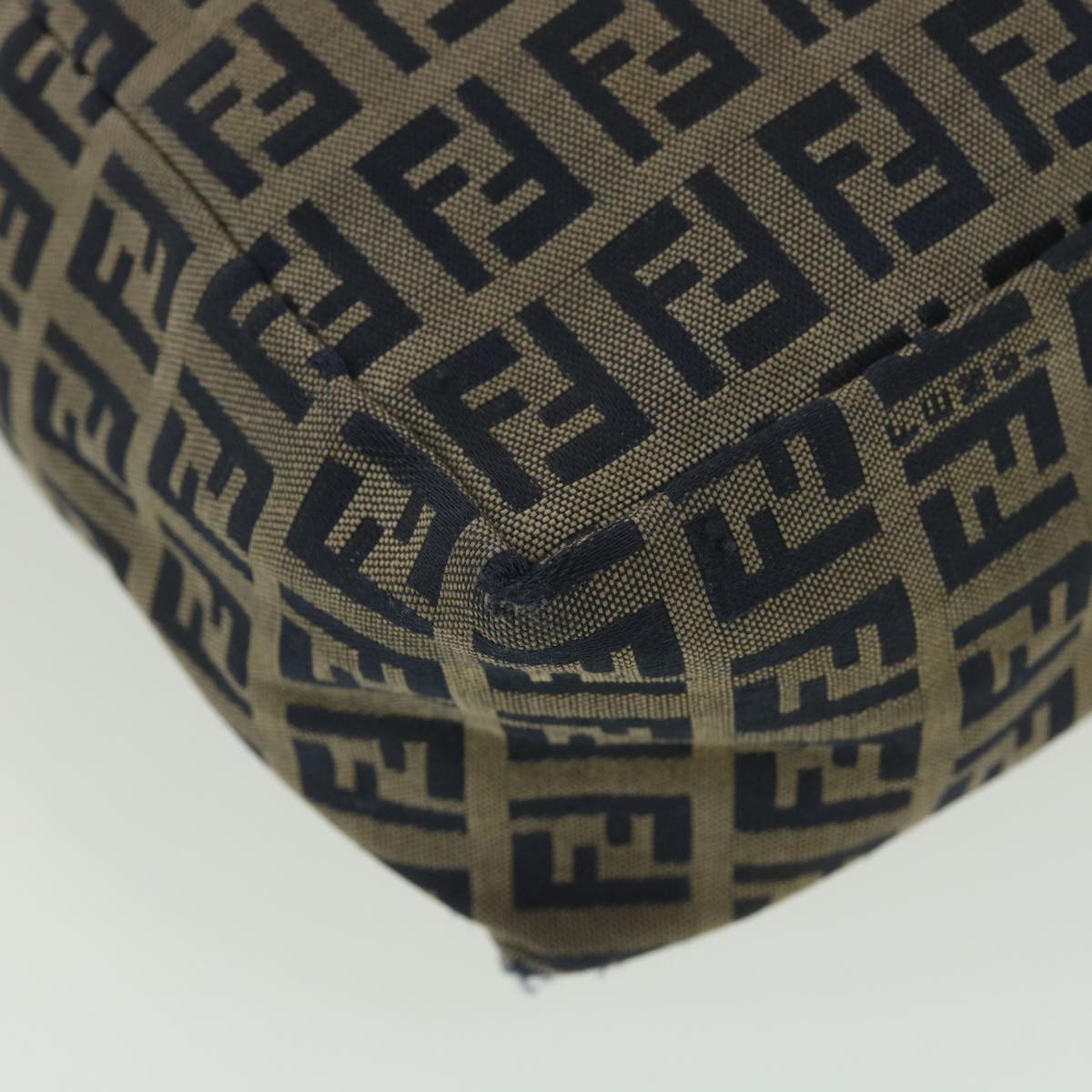 FENDI Zucchino Canvas Tote Bag Navy 3677 8BH006 028 bs4584