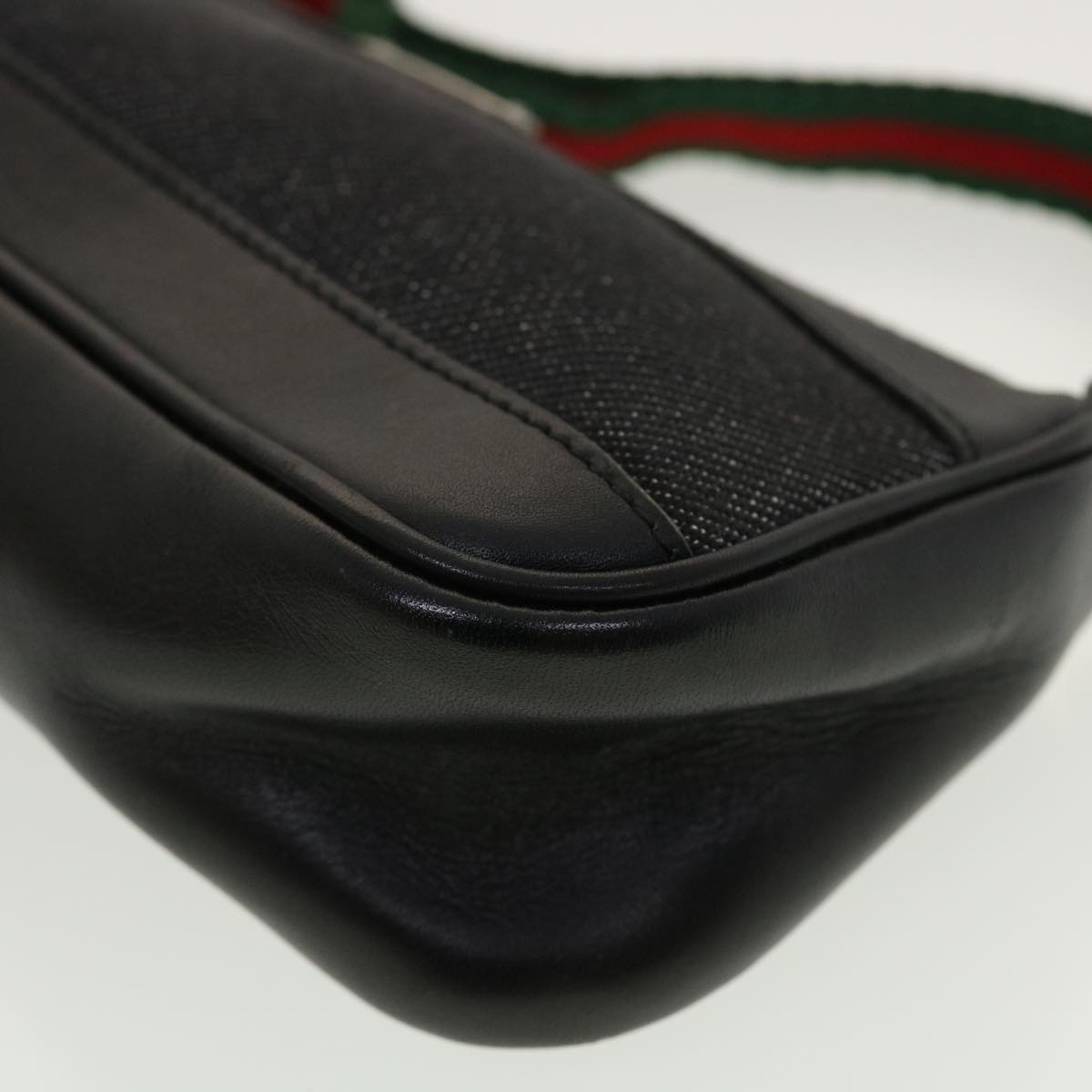 GUCCI Web Sherry Line Accessory Pouch Canvas Black Red Green bs5425