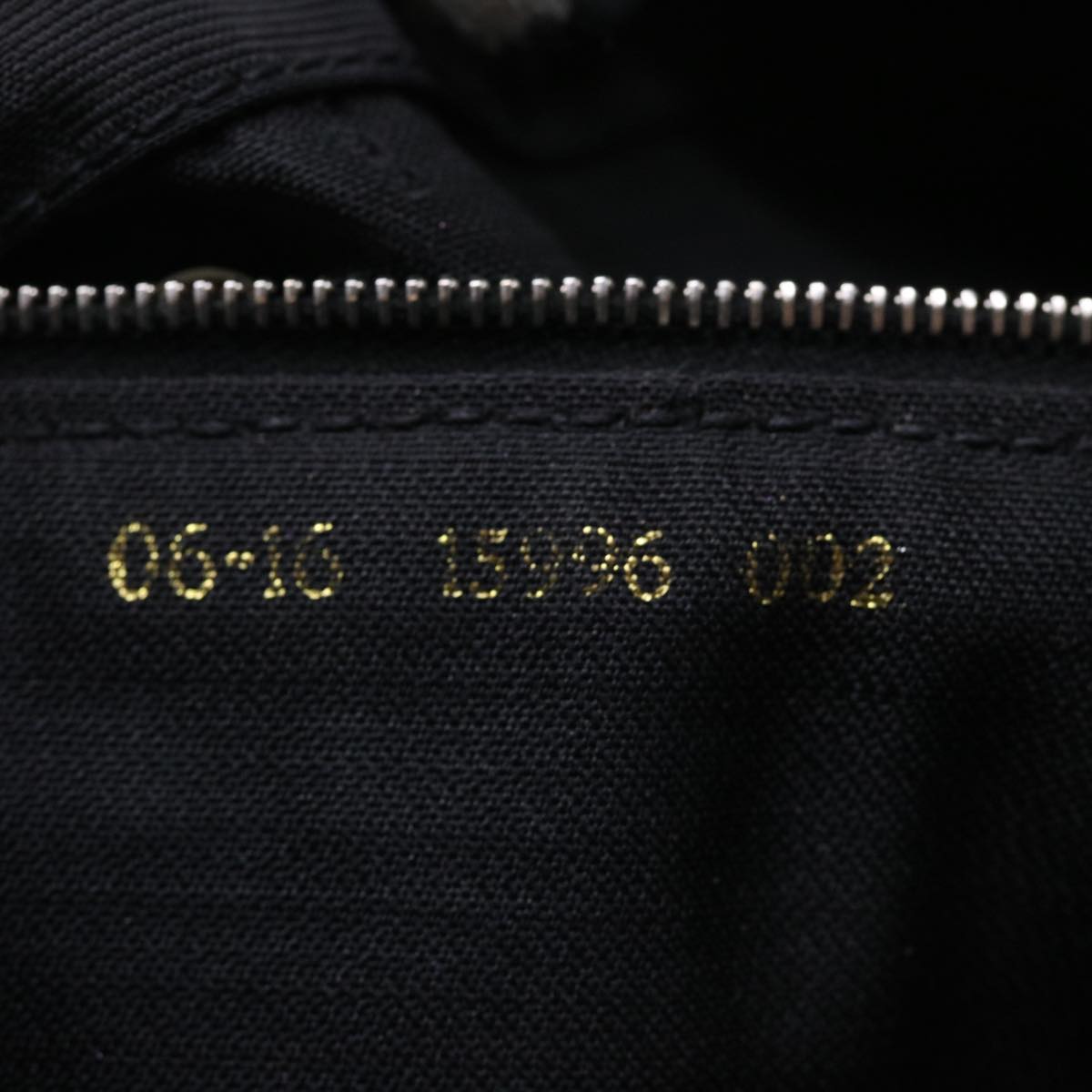 FENDI Zucca Canvas Shoulder Bag Black bs6666