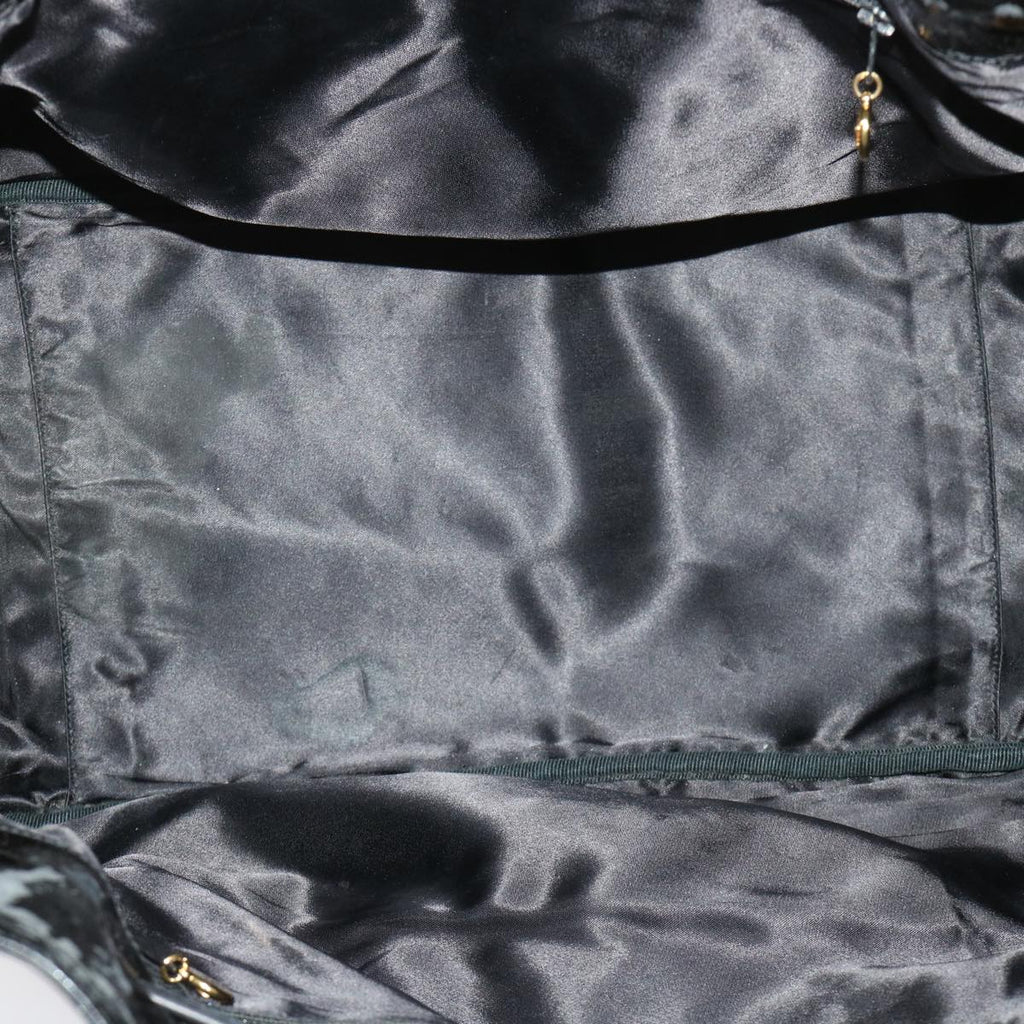 CHANEL Shoulder Bag Patent leather Black CC bs6675