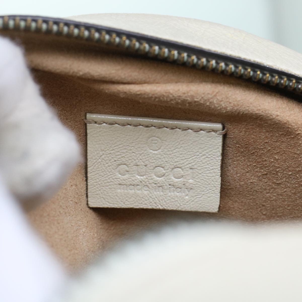 GUCCI GG Mormant Shoulder Bag Leather White 550154 bs7044