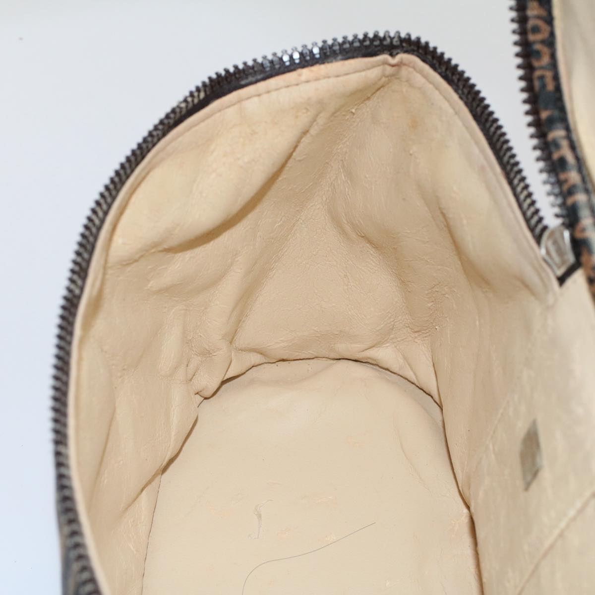 FENDI Zucca Canvas Vanity Cosmetic Pouch Black Brown bs7733