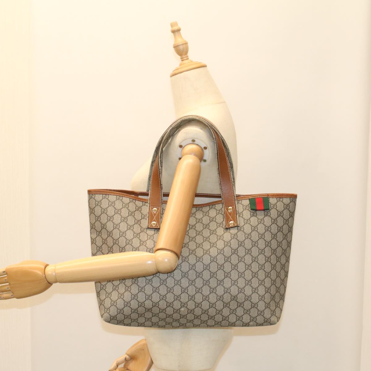 GUCCI GG Supreme Tote Bag PVC Leather Beige 211134 bs8774