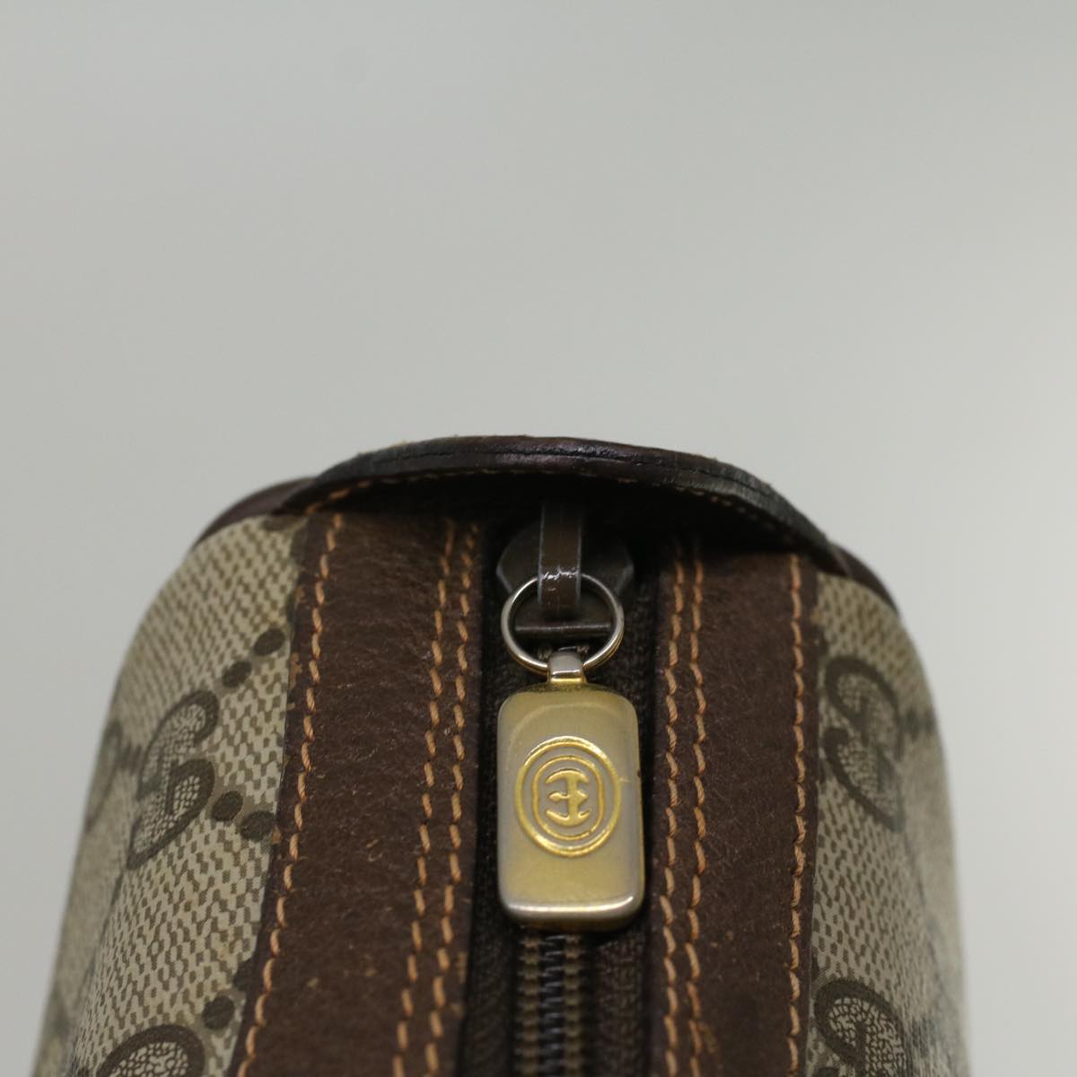 GUCCI GG Supreme Web Sherry Line Shoulder Bag Beige Red 89 02 018 bs9379