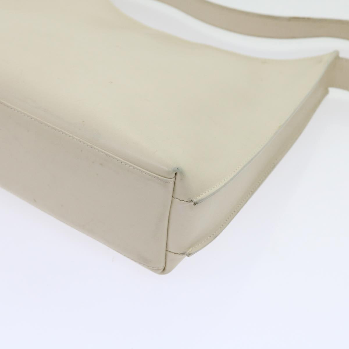 GUCCI Shoulder Bag Leather White 001 312 1 002122 bs9595