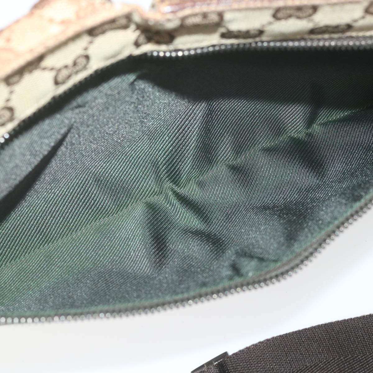 GUCCI GG Canvas Waist bag Beige 28566 bs9936