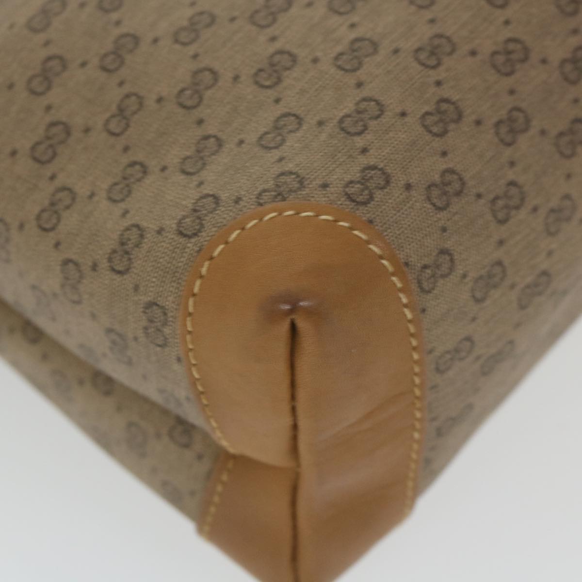 GUCCI Micro GG Canvas Clutch Bag PVC Leather Beige bs9979