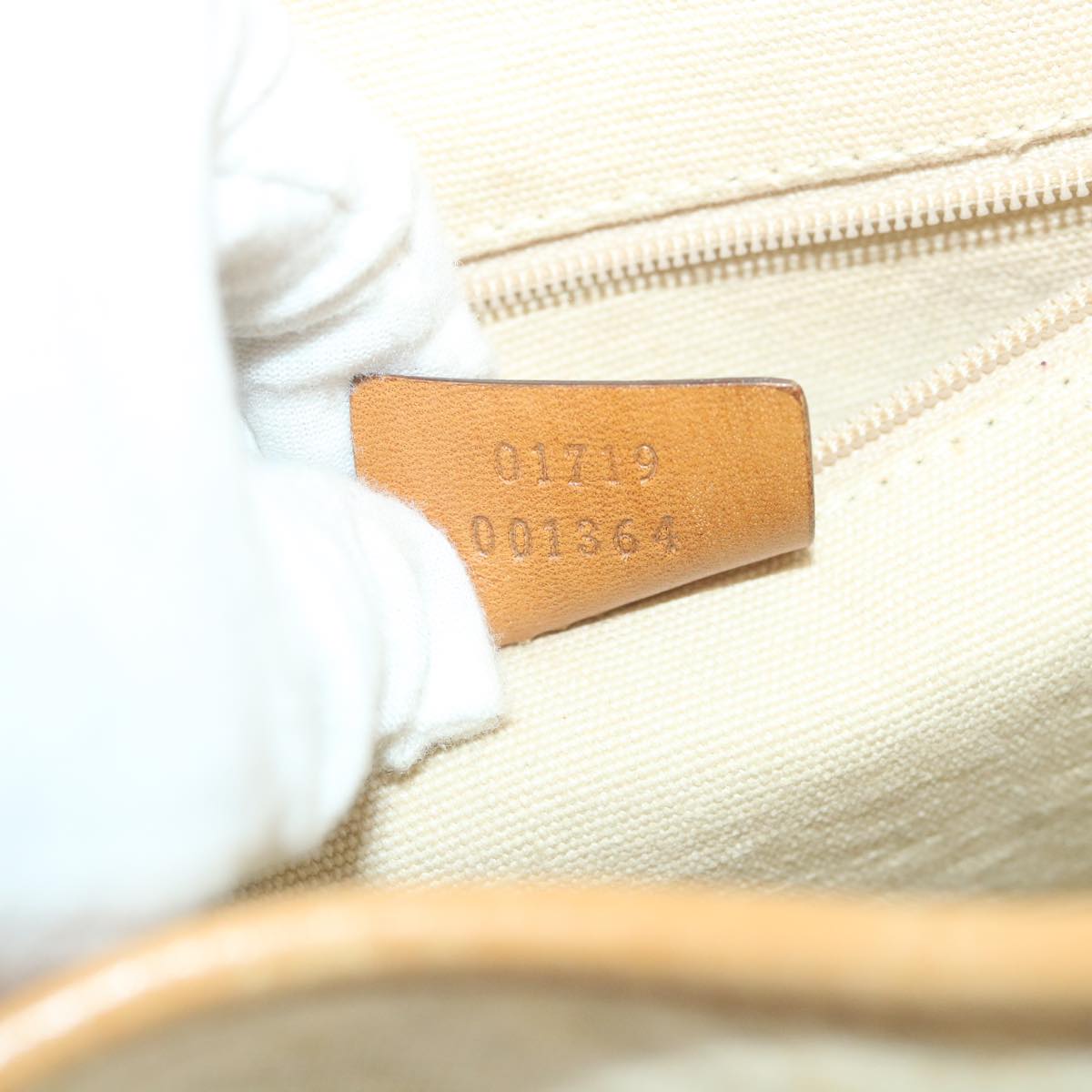 GUCCI Jackie Shoulder Bag Canvas Beige bs9990