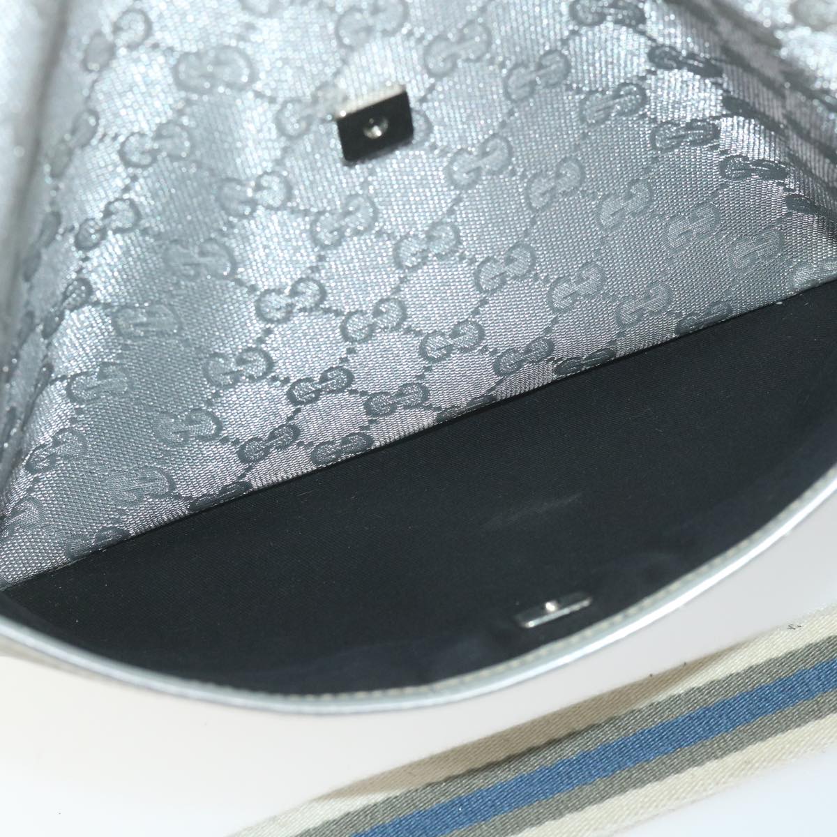 GUCCI GG Canvas Shoulder Bag Canvas Silver bs9991