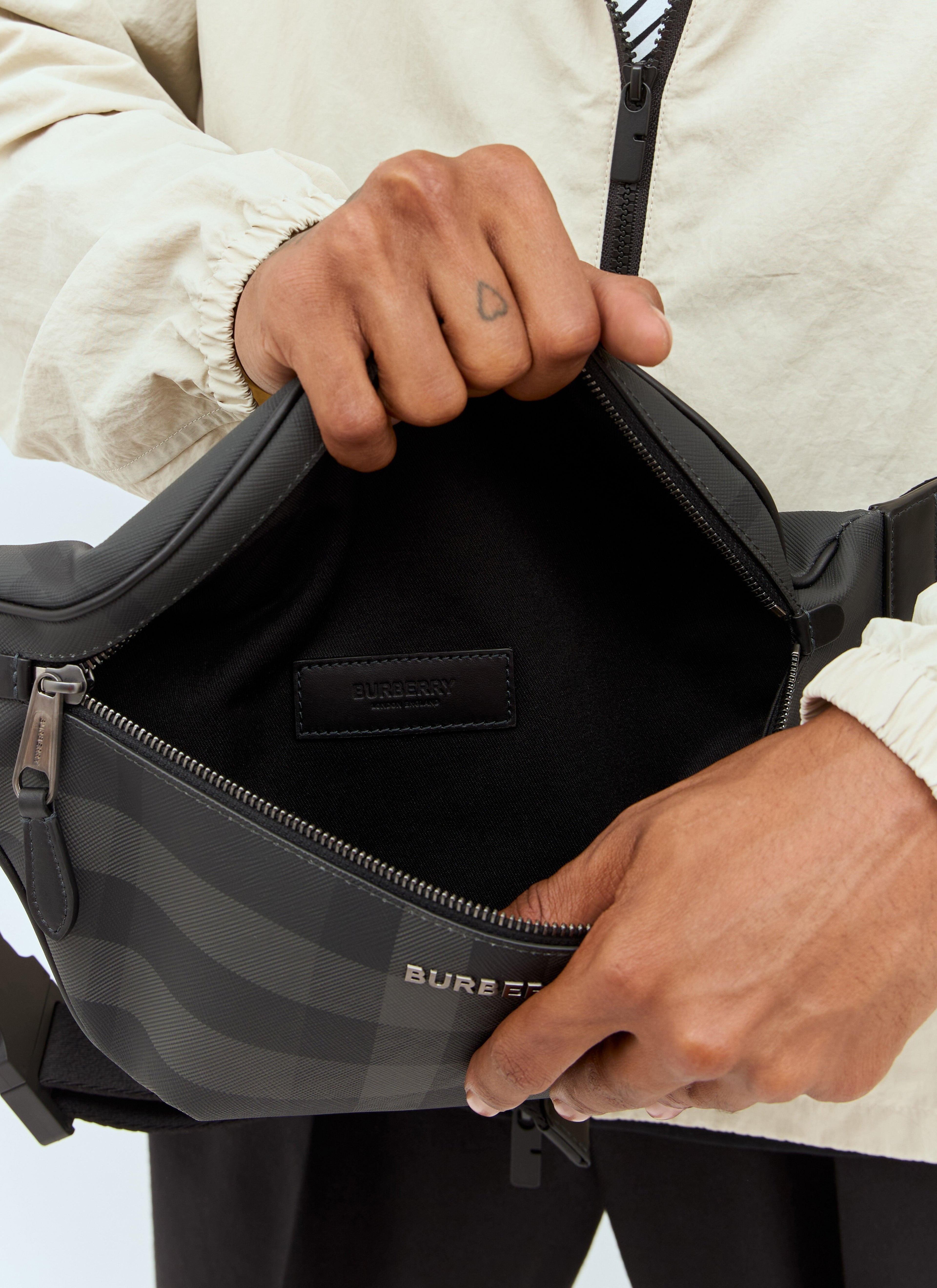 Burberry Men Cason Belt Bag