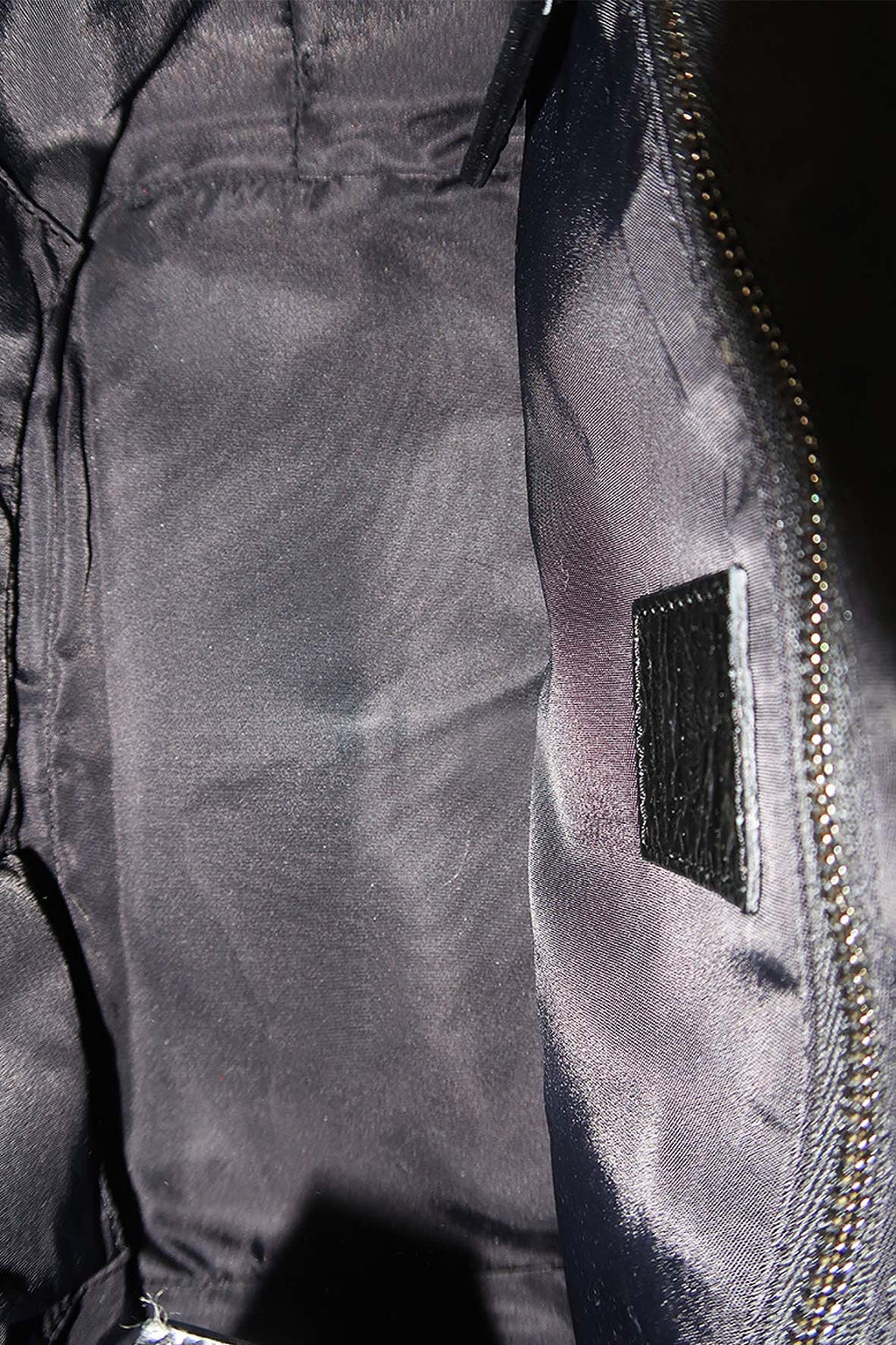 Lowry Beat Check Tote Black