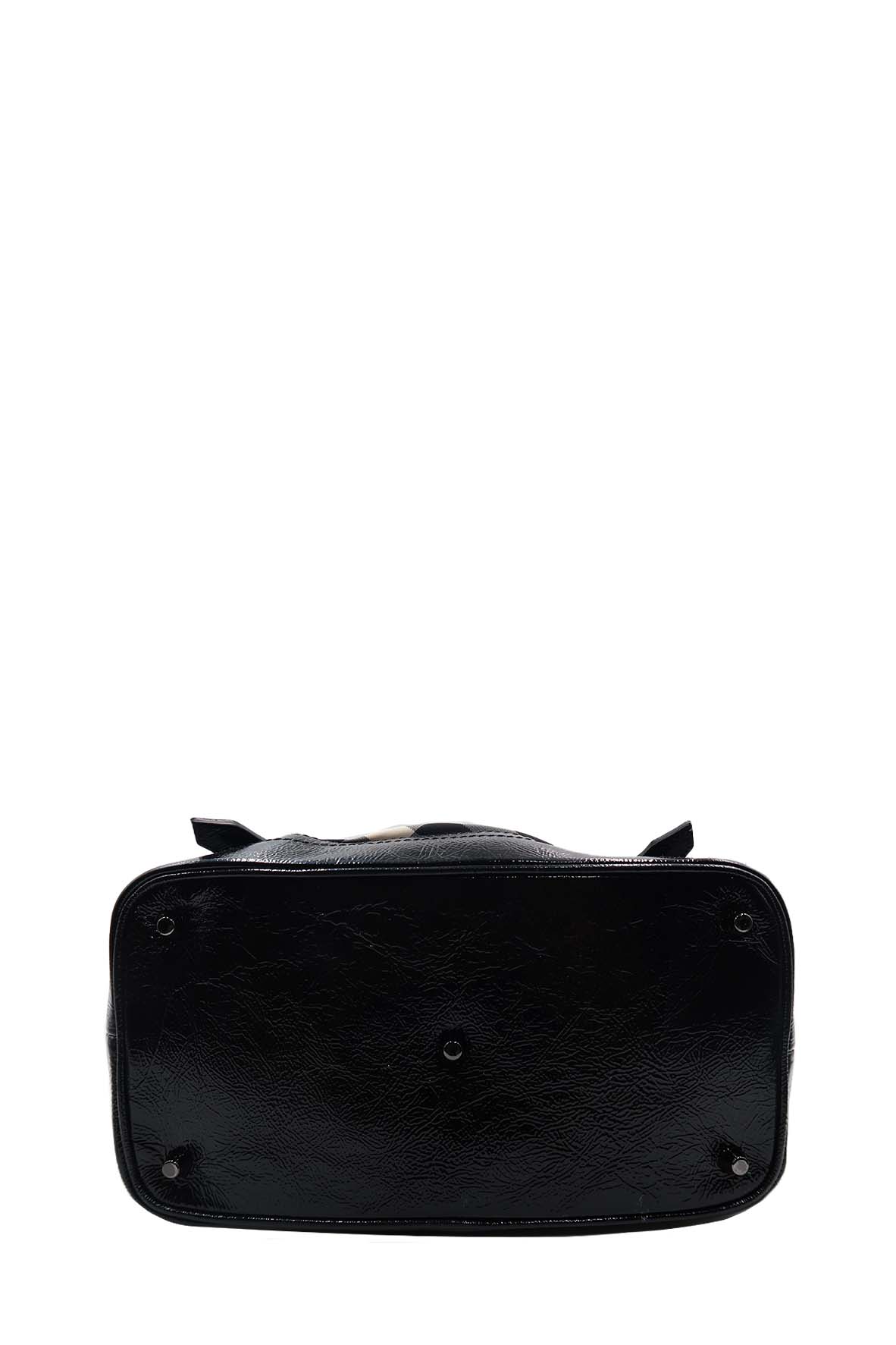 Lowry Beat Check Tote Black