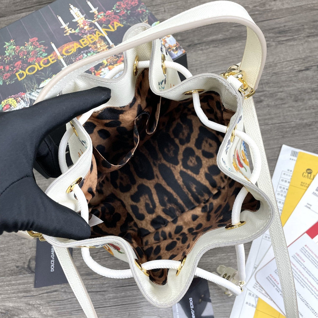 GLAMI Print Crespo Bucket Bag Multicolor With Branded Plate For Women GLAMI Bag