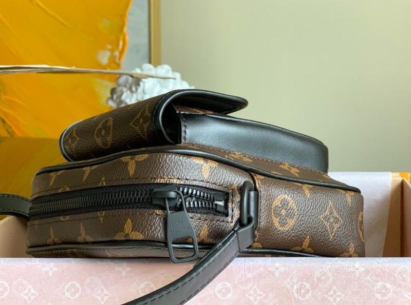 SAMC - LOV Bags - 2639