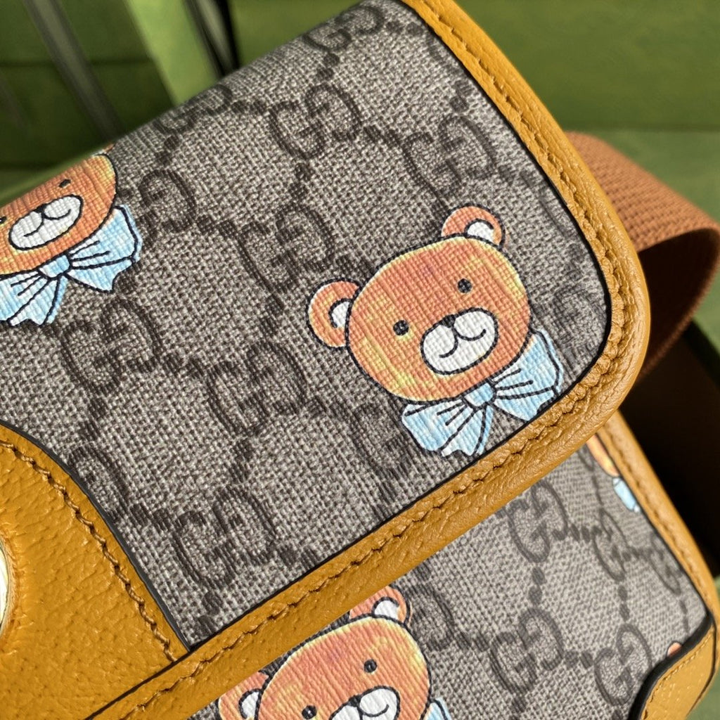 Glami OphiGLAMIa Belt Bag Beige And Orange Glami Supreme Canvas For WomenÃ‚Â  8.7in/22cm Glami Ã‚Â Ã¢â‚¬Å½