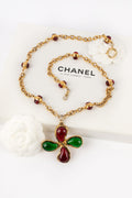 Collier en pâte de verre Chanel