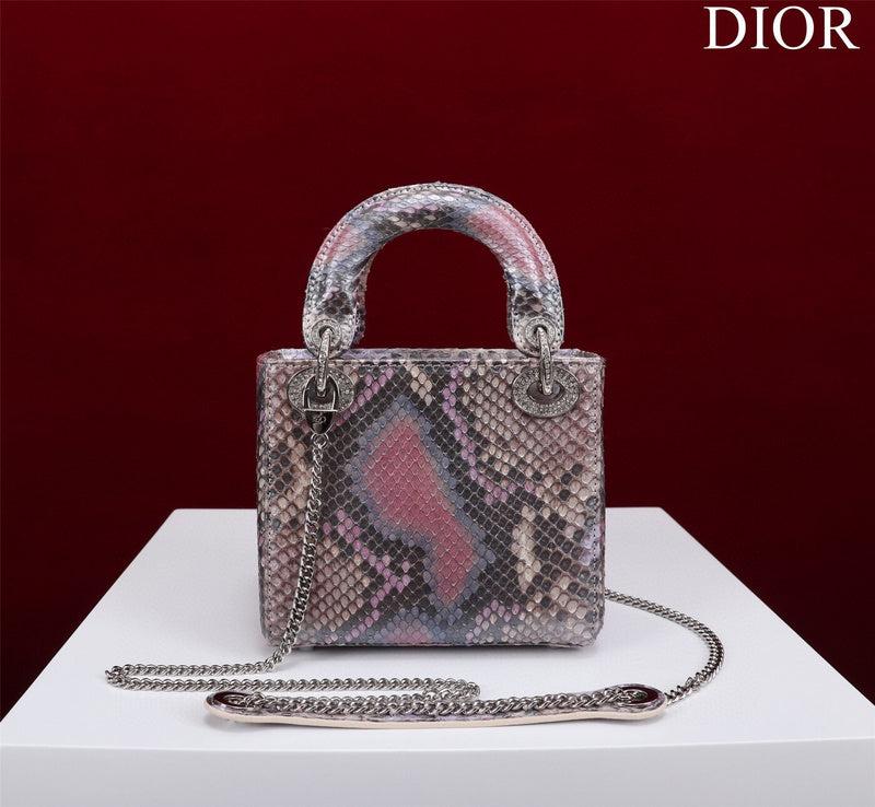 ELE - Dir Bags - 1720