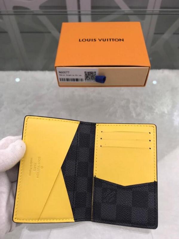 SAMC - Mix Wallets - 008