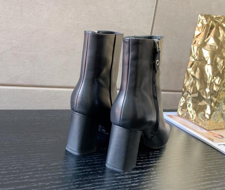 GlamyWomen Shoes - 570