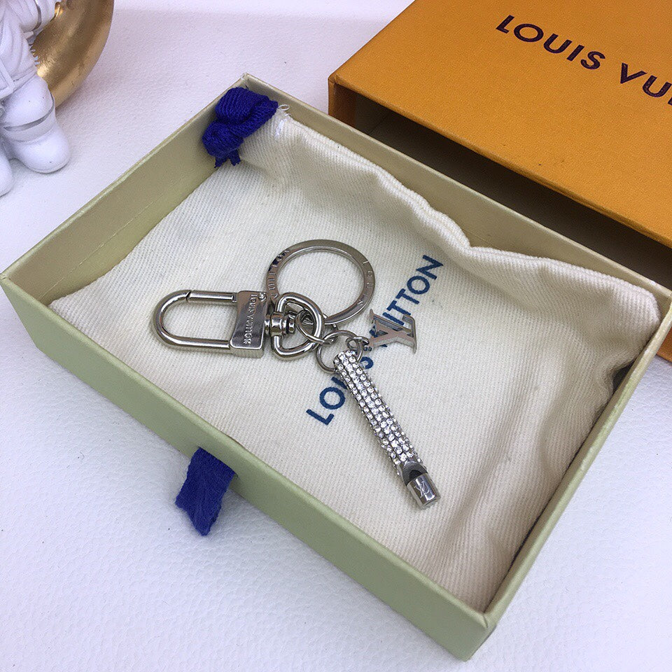 EN - Lux Keychains LUV 072