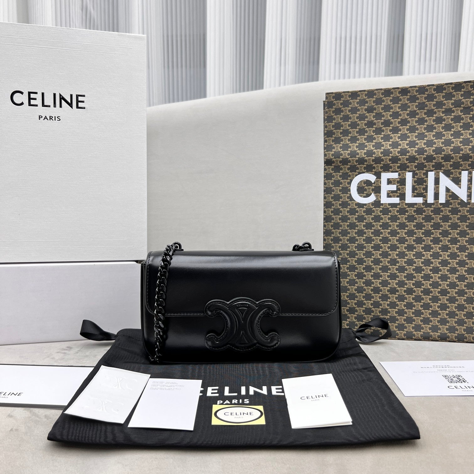 GLAMI Chain Shoulder Bag Triomphe Black For Women 8in/20.5cm 197993EQJ.38NN
