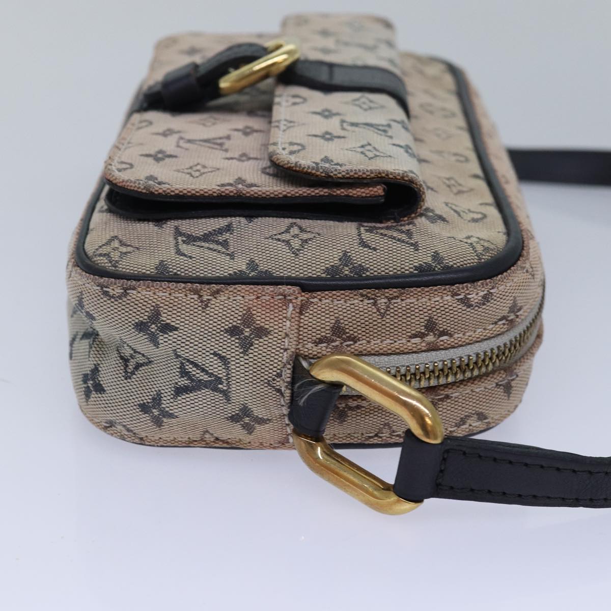 Louis Vuitton Monogram Mini Juliet Mm Shoulder Bag Blue