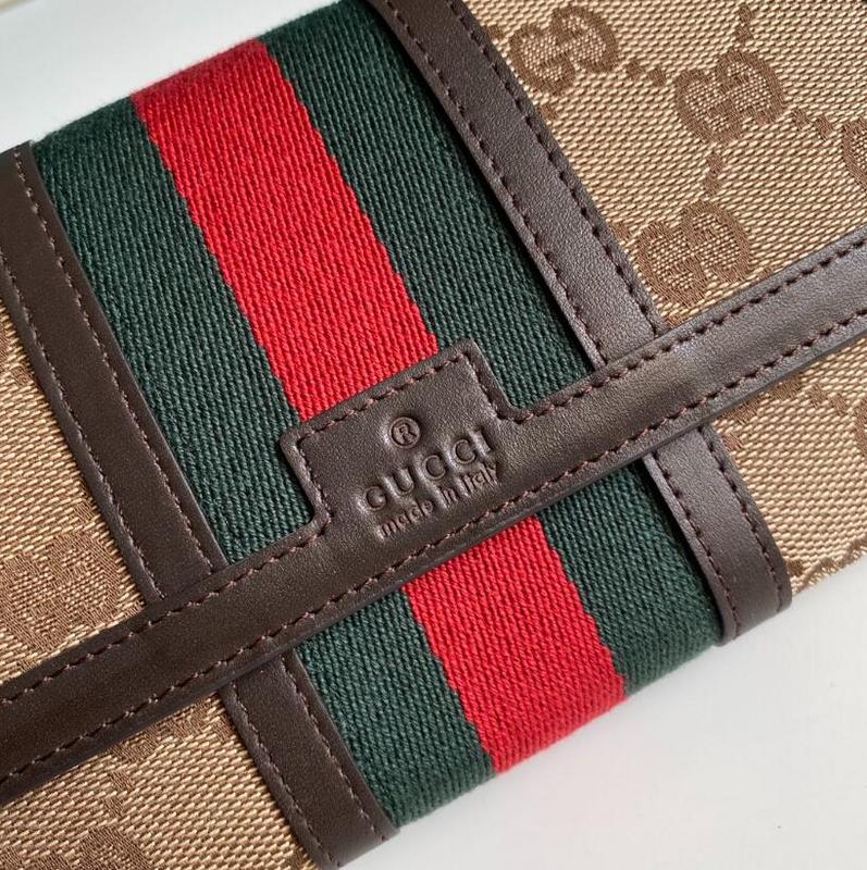 SAMC - Mix Wallets - 206