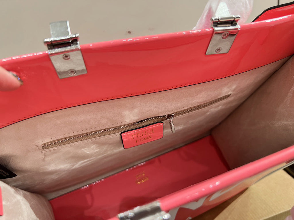 EN - Luxury Bags FEI 282