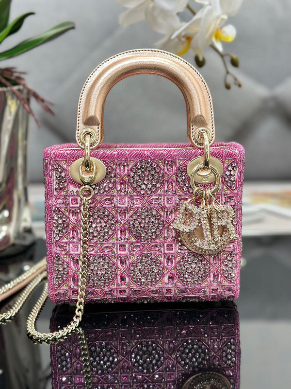 ELE - Dir Bags - 670
