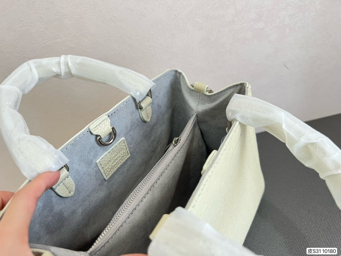 EN - New Lux Bags LUV 561