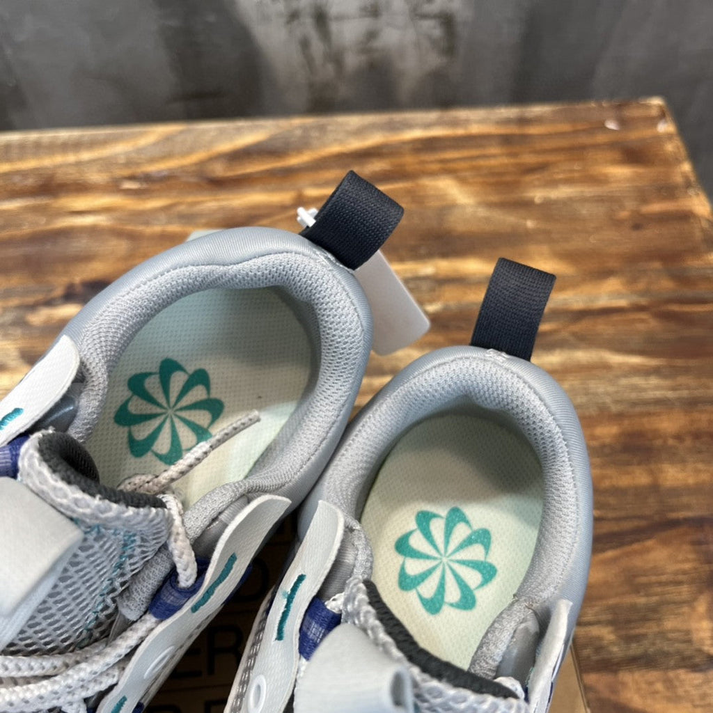 NK AR.MX 2021 Ã¢â‚¬ËœPhoton Dust Clear EmeraldÃ¢â‚¬â„¢ For Men DA1925-003