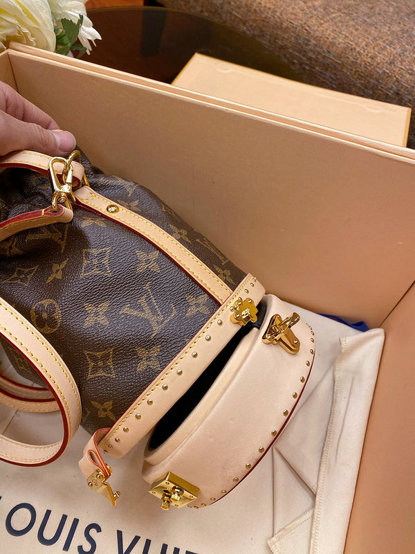 LOV2 Bags - Luxurious Bags  2698