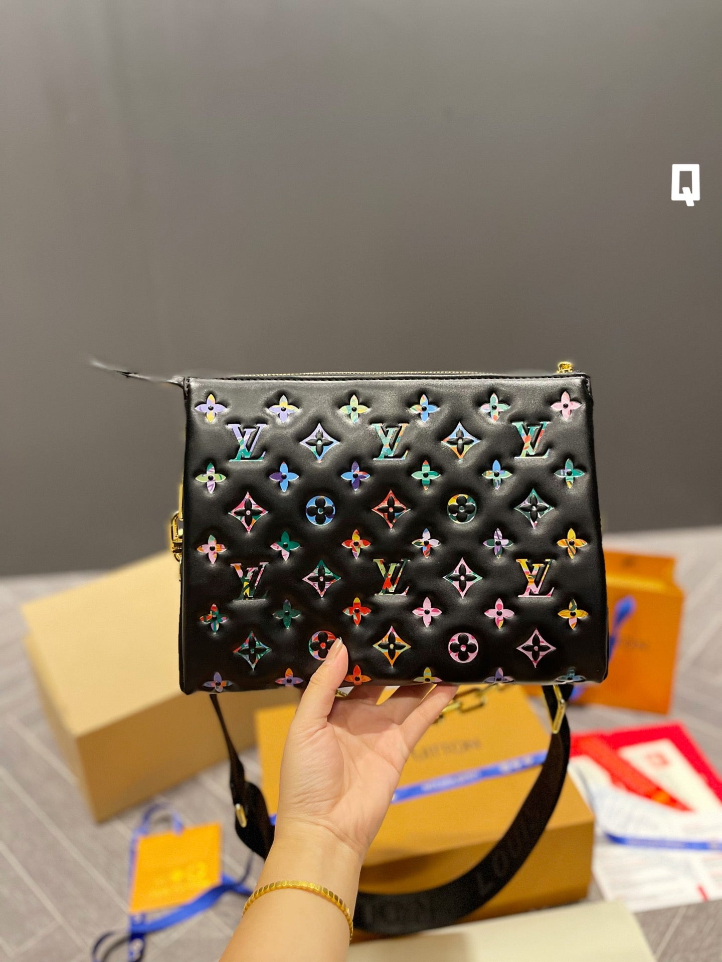 EN - New Lux Bags LUV 552