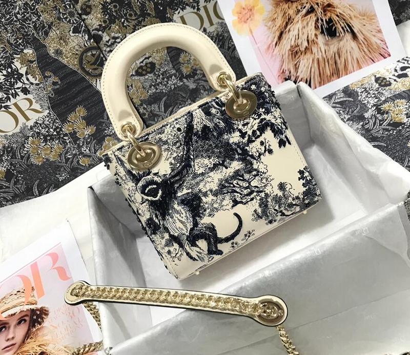 SAMCC - DOR Bags - 402