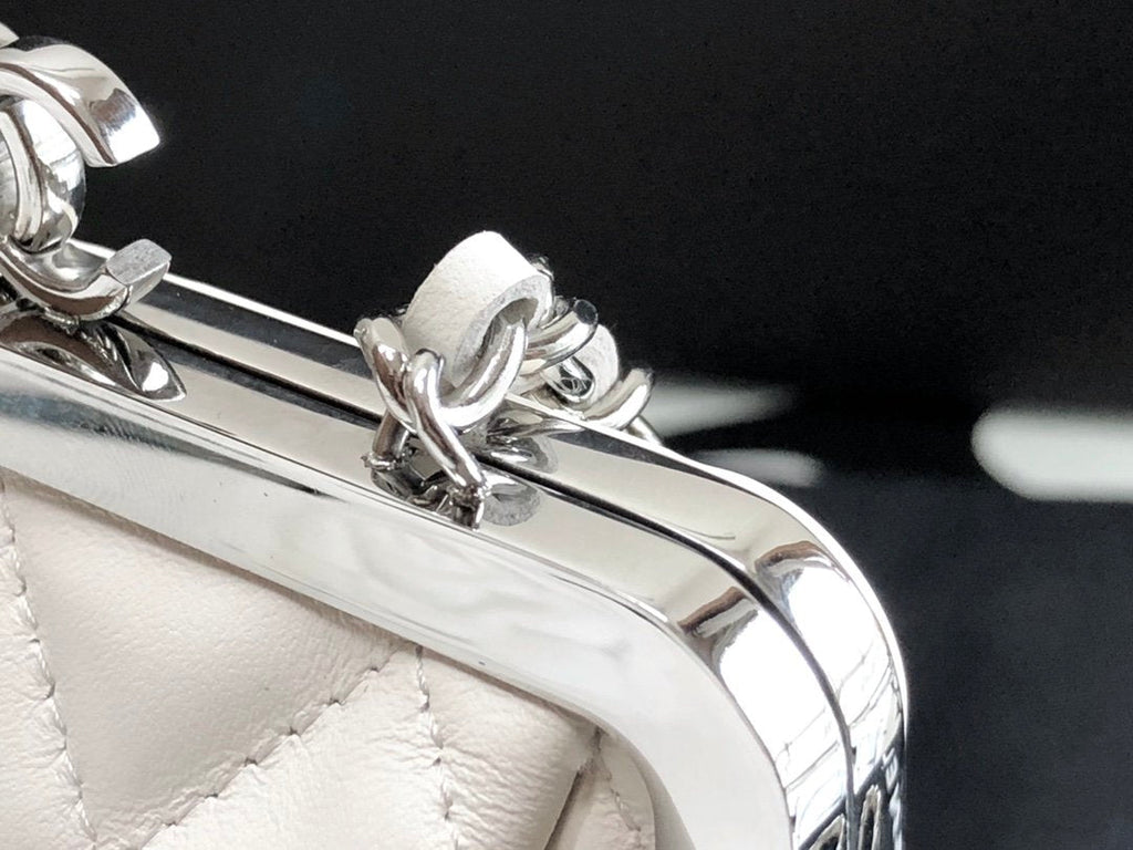 CHL Cruise Clutch Crossbaby White Bag For Women 13cm/5in