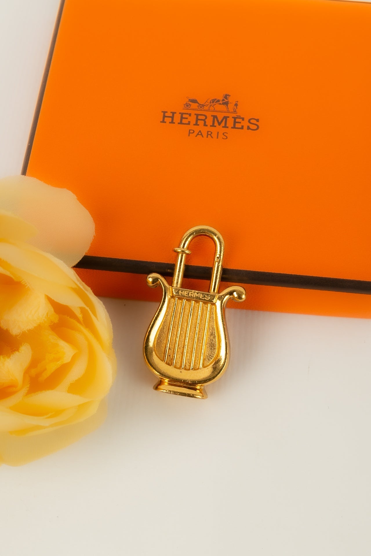 Bijou de sac "AnnÃƒÆ’Ã‚Â©e de la musique" HermÃƒÆ’Ã‚Â¨s 1996