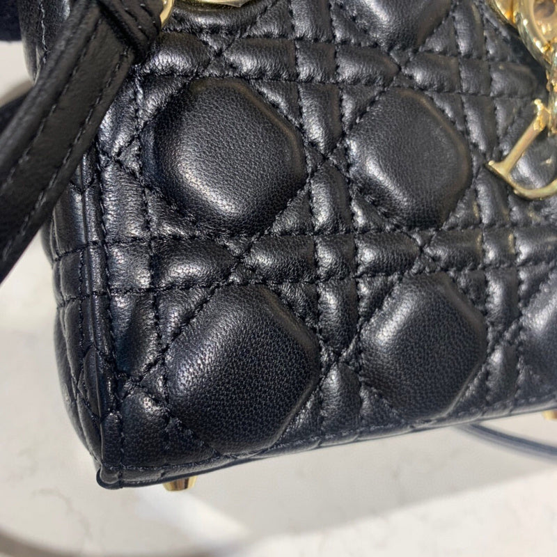 ELE - Dir Bags - 1732