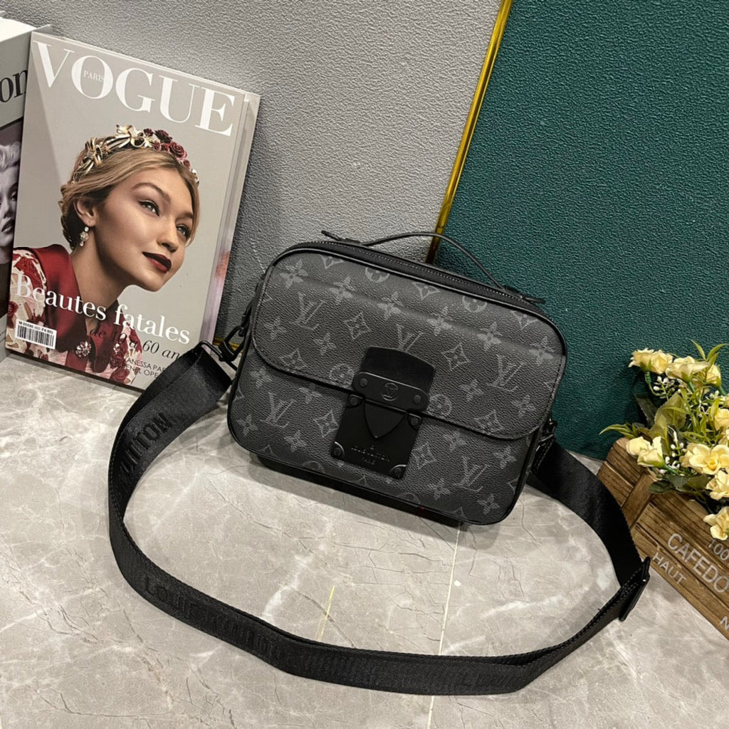EN - Luxury Bags LUV 852
