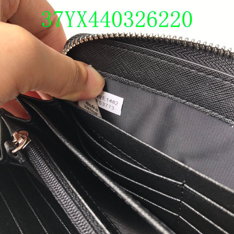 Glami - CAH Wallet - 092