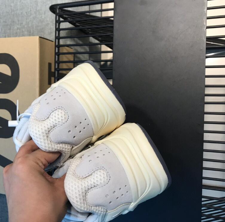 SAMC - YZO Sneakers - 352