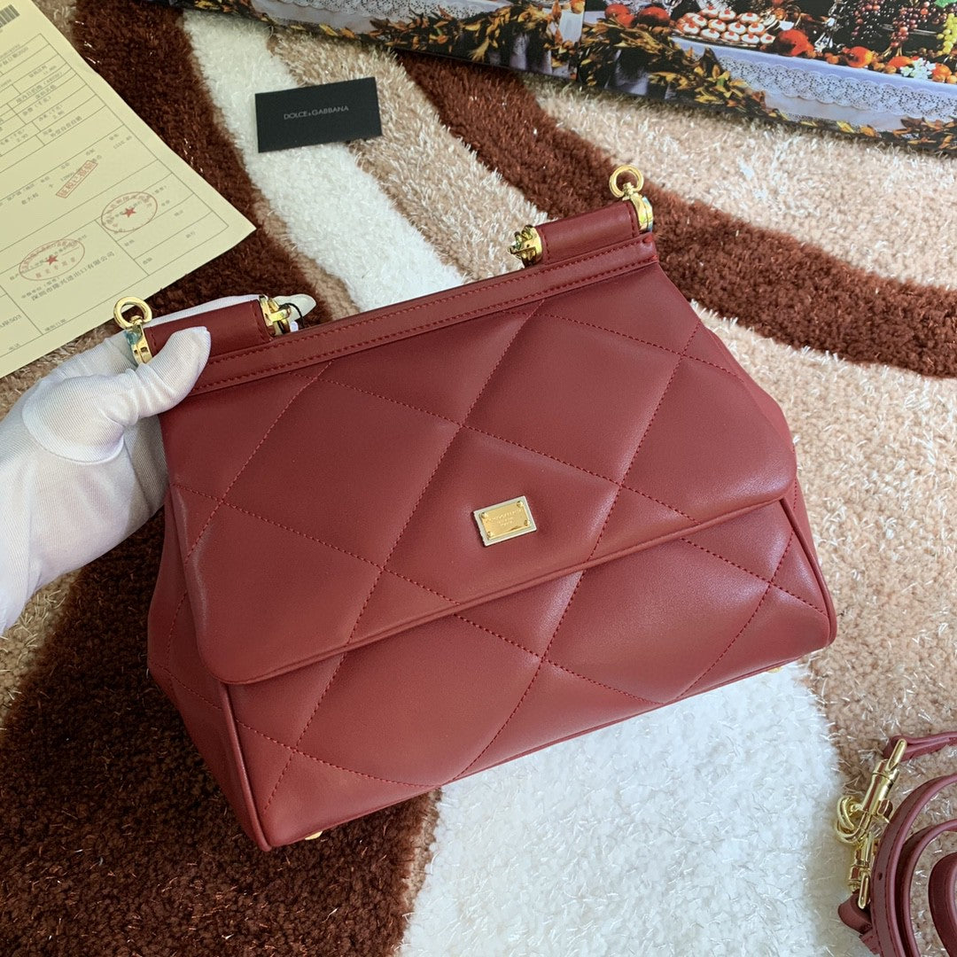 GLAMI MeGLAMIum Sicily Bag In Quilted Burgundy For Women 10.2in/26cm GLAMIÃ‚Â 