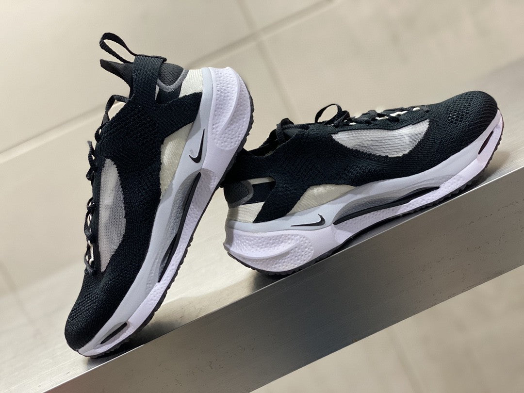 NIKE SPARK  GlamIyknit Black For Men